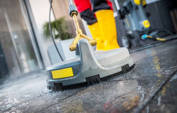 Garage Pressure Washing in White Mountain Lake, AZ